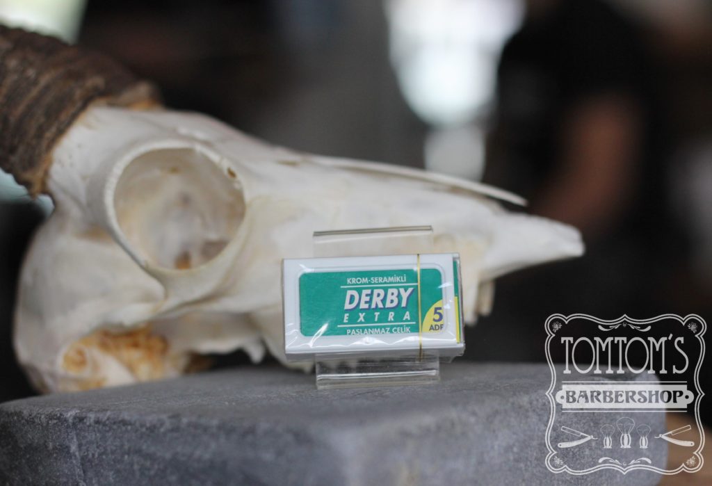 Derby Extra Double Edge – Tomtom's Barbershop